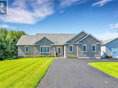 2056 VALLEY STREET Moose Creek Ontario, K0C 1W0