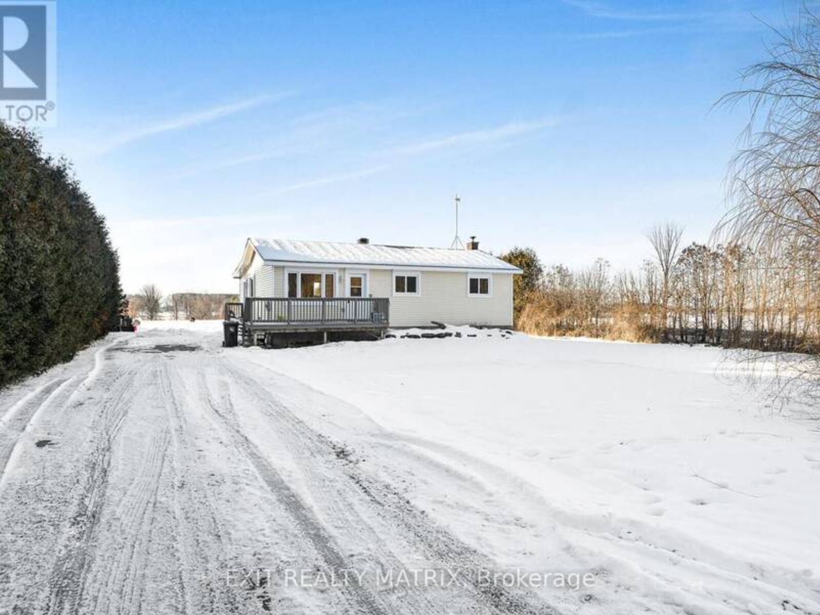 590 COUNTY RD 10 ROAD, East Hawkesbury, Ontario K0B 1P0