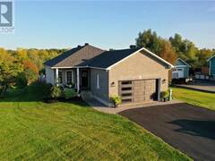 12 MOSS DRIVE Long Sault Ontario, K0C 1P0