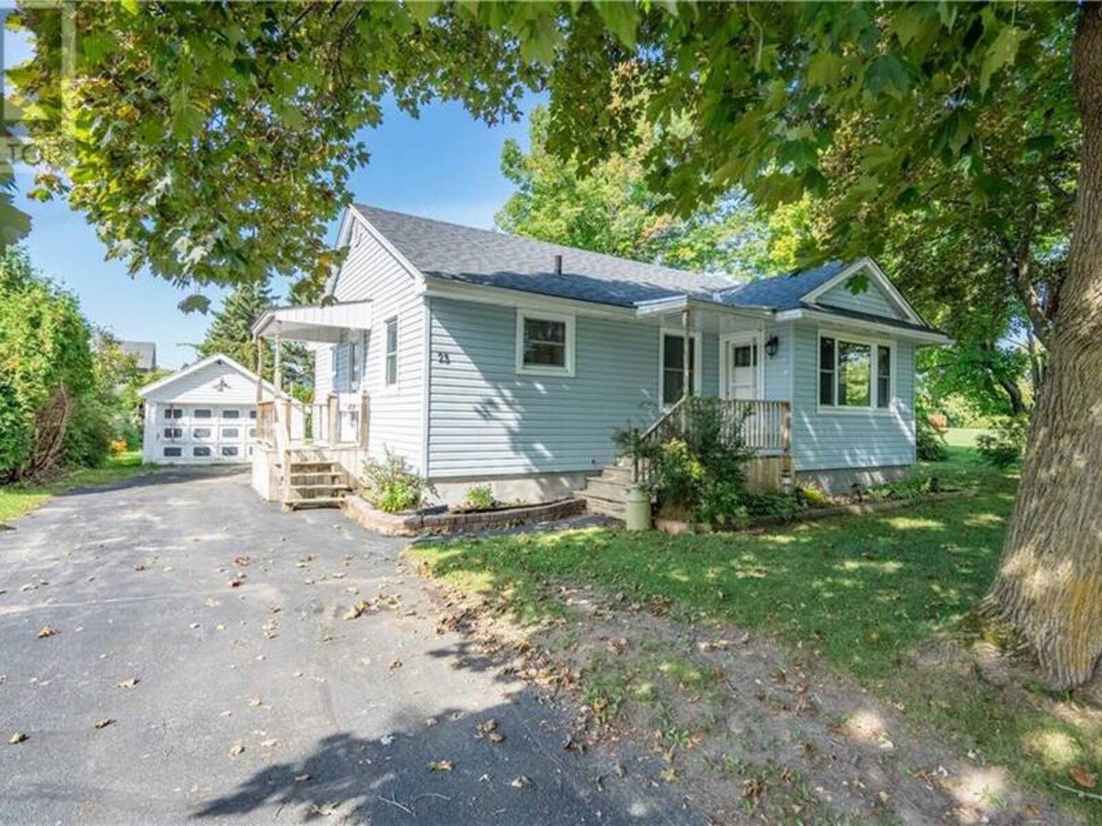 23 MAXWELL AVENUE, Ingleside, Ontario K0C 1M0