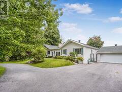 5765 HIGHWAY 34 HIGHWAY Vankleek Hill Ontario, K0B 1R0