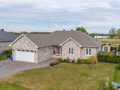 47 JIM BROWNELL BOULEVARD Long Sault Ontario, K0C 1P0