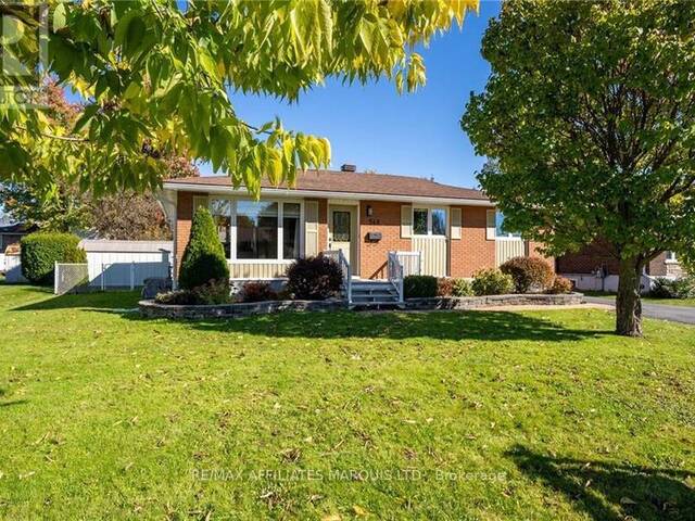 548 KIRKWOOD STREET Cornwall Ontario, K6H 5Y8