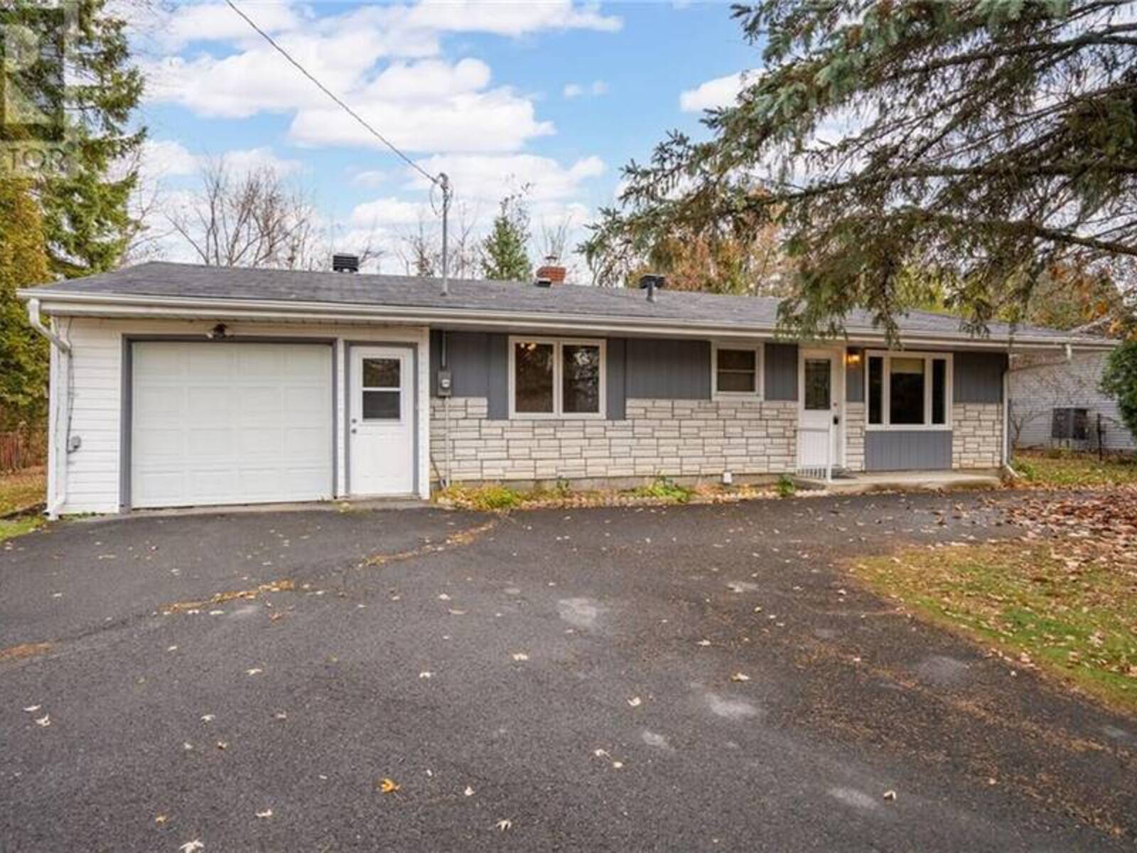 3229 RICHMOND DRIVE, Long Sault, Ontario K0C 1P0