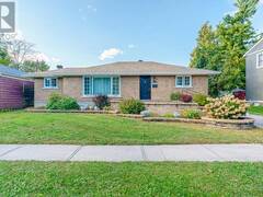 1405 LEONARD AVENUE Cornwall Ontario, K6J 1M9