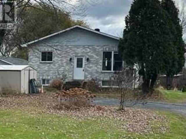 19932 COUNTY ROAD 2 ROAD Summerstown Ontario, K0C 2E0