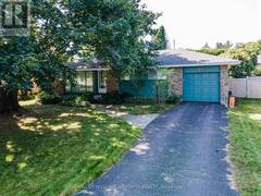 49 ELMSLEY CRESCENT Ottawa Ontario, K2H 6T9