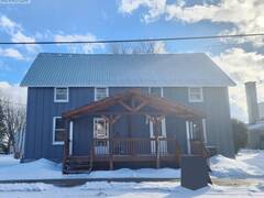 14 OAK STREET South Glengarry Ontario, K0C 1N0