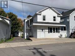 407-294 REGENT /WILLIAM STREET Hawkesbury Ontario, K6A 1G1