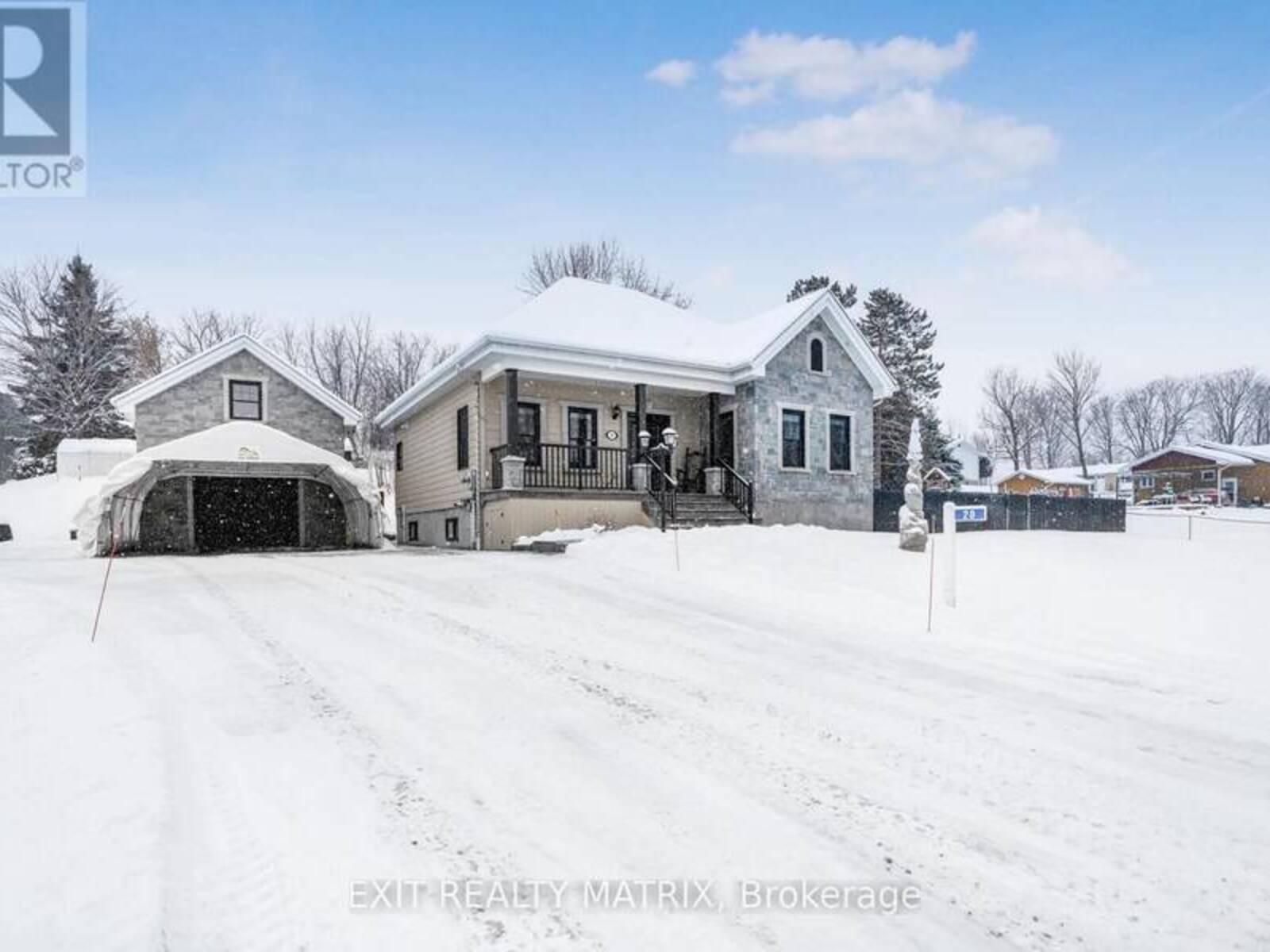 20 FROST AVENUE, Hawkesbury, Ontario K6A 2T6