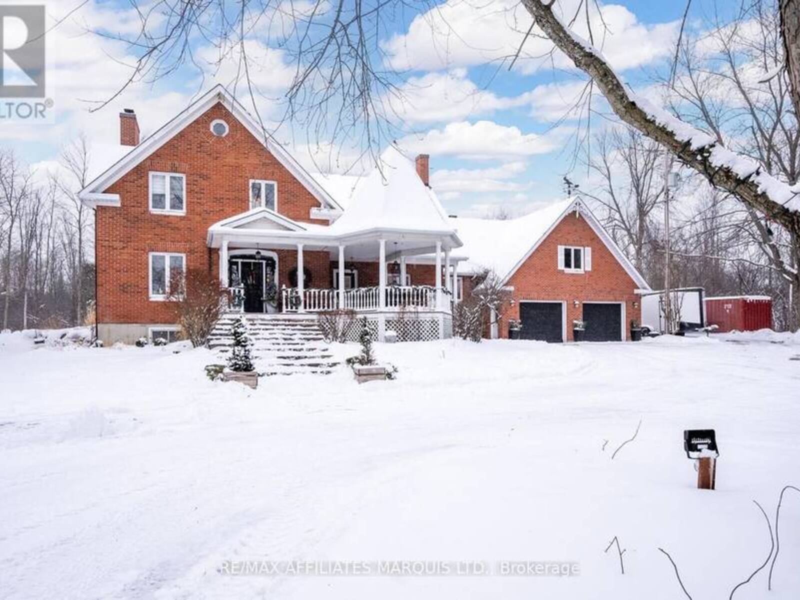 16527 COUNTY RD 36 ROAD, Long Sault, Ontario K0C 1P0