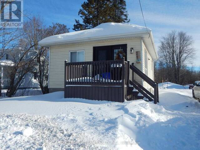 4847 COUNTY RD 20 ROAD South Stormont Ontario, K0C 1S0 - 1 Bedroom Home For Sale