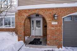 1120 STOKES DRIVE | Cornwall Ontario | Slide Image Two