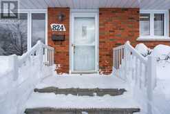 824 GUY STREET | Cornwall Ontario | Slide Image Two