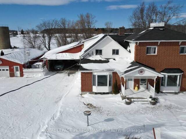 14911 COUNTY RD 43 ROAD North Stormont Ontario, K0C 1K0 - 5 Bedrooms Home For Sale