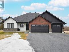 14 MATTHEW KIERAN CRESCENT Long Sault Ontario, K0C 1P0