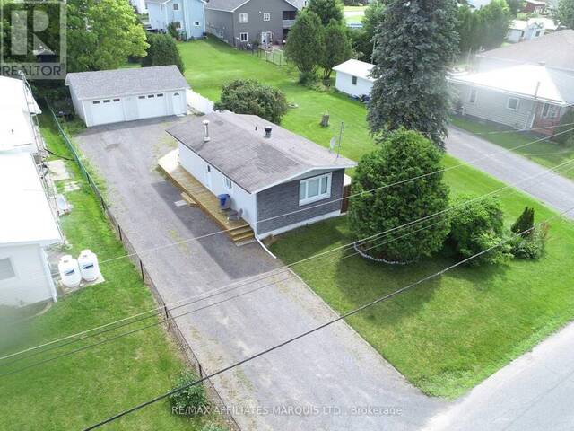 25 CHURCH STREET North Stormont Ontario, K0C 1W0 - 1 Bedroom Home For Sale
