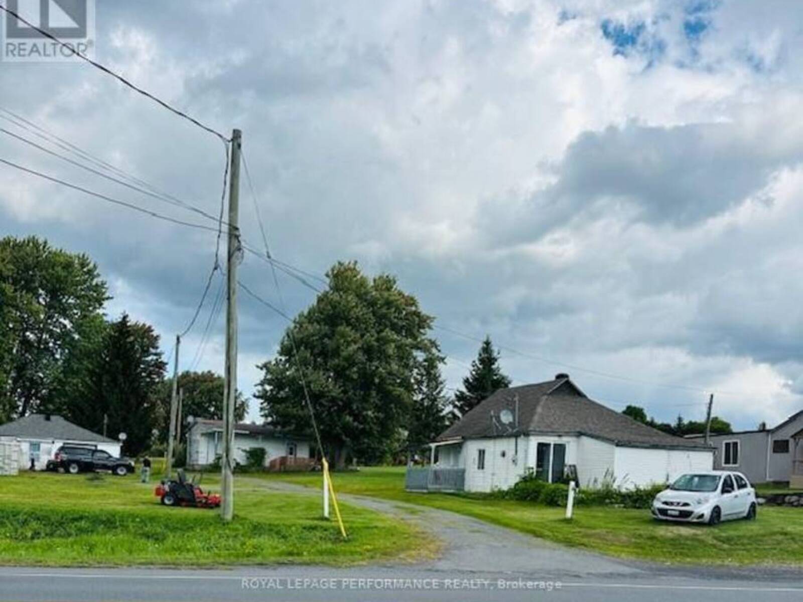 18787 COUNTY RD 2 ROAD, Cornwall, Ontario K6H 7J8