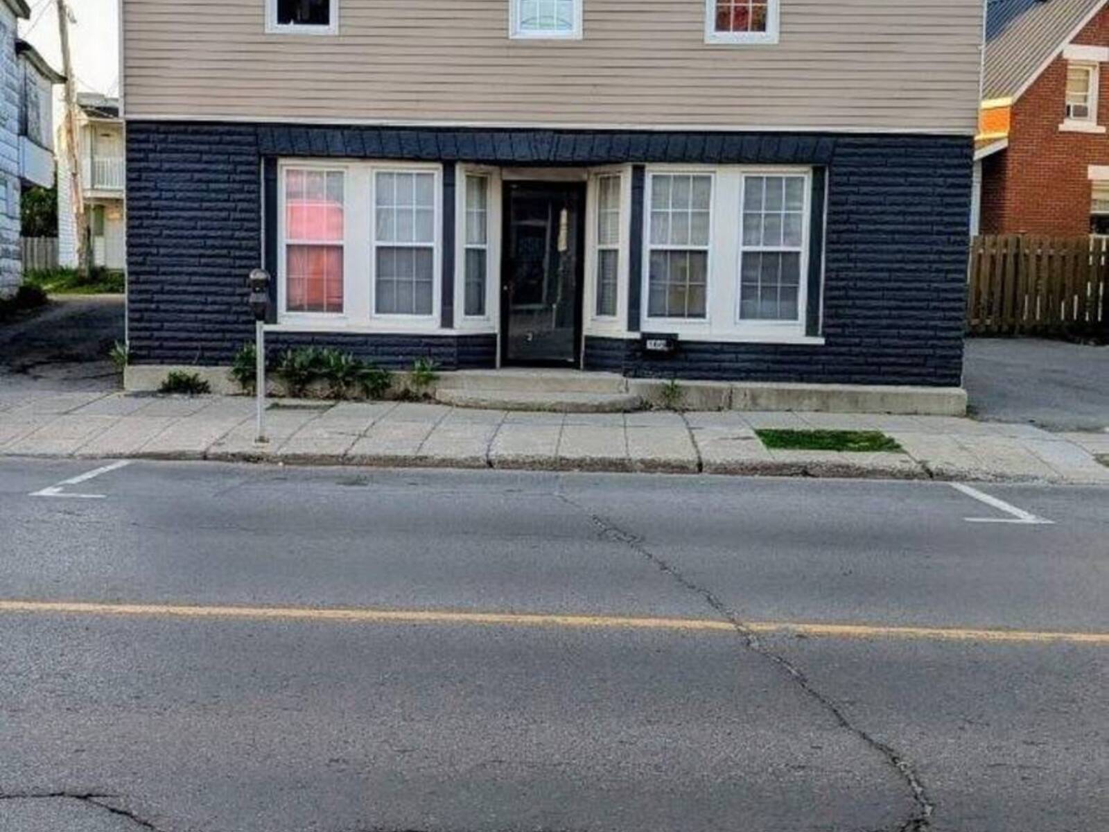 166 MONTREAL ROAD, Cornwall, Ontario K6H 1B3