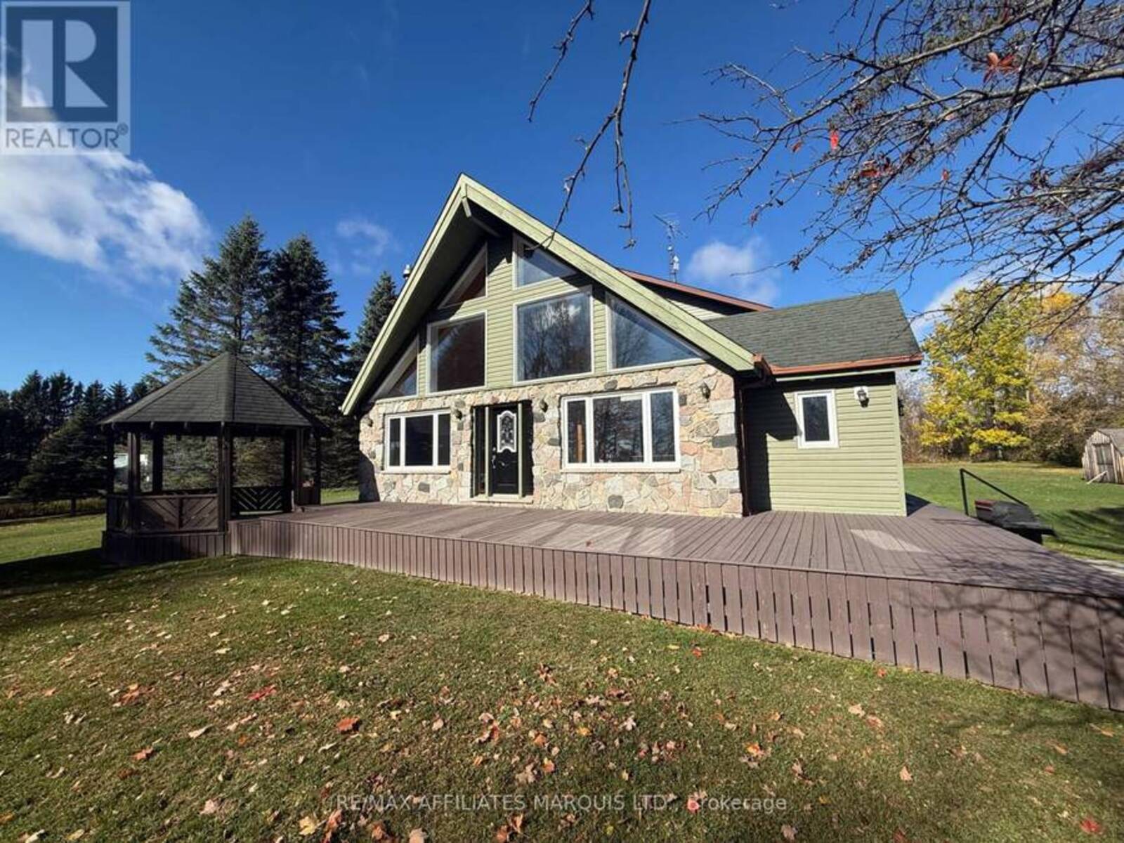 16855 COUNTY RD 18 ROAD, South Stormont, Ontario K0C 2A0