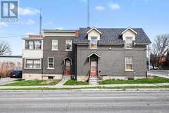 402 PITT STREET | Cornwall Ontario | Slide Image One