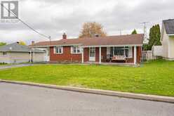 44 VICTORIA STREET W | Alexandria Ontario | Slide Image Two