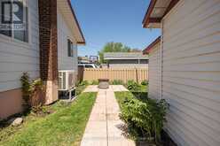 1107 GRAND AVENUE | Cornwall Ontario | Slide Image Eleven