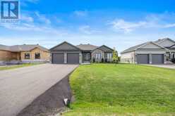 29 WHITETAIL AVENUE | Long Sault Ontario | Slide Image Five