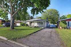 428 BELLEVUE CRESCENT | Cornwall Ontario | Slide Image Two