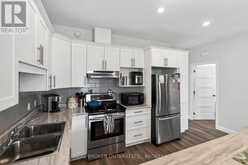 250 LOURDES AVENUE | Cornwall Ontario | Slide Image Twelve