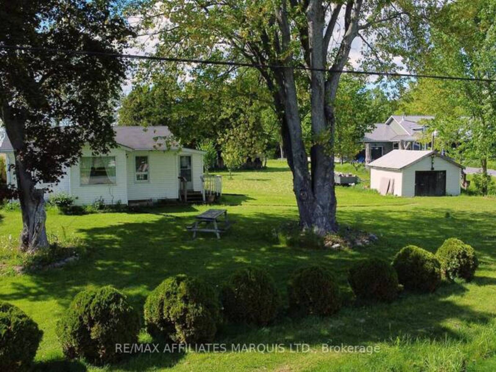 11481 LAKESHORE DRIVE, Iroquois, Ontario K0E 1K0