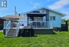 524 ANTHONY STREET | Cornwall Ontario | Slide Image Four