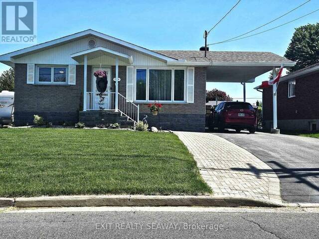 524 ANTHONY STREET Cornwall Ontario, K6H 5L3 - 3 Bedrooms Home For Sale