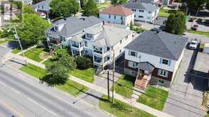 909/911 SECOND STREET E | Cornwall Ontario | Slide Image Three