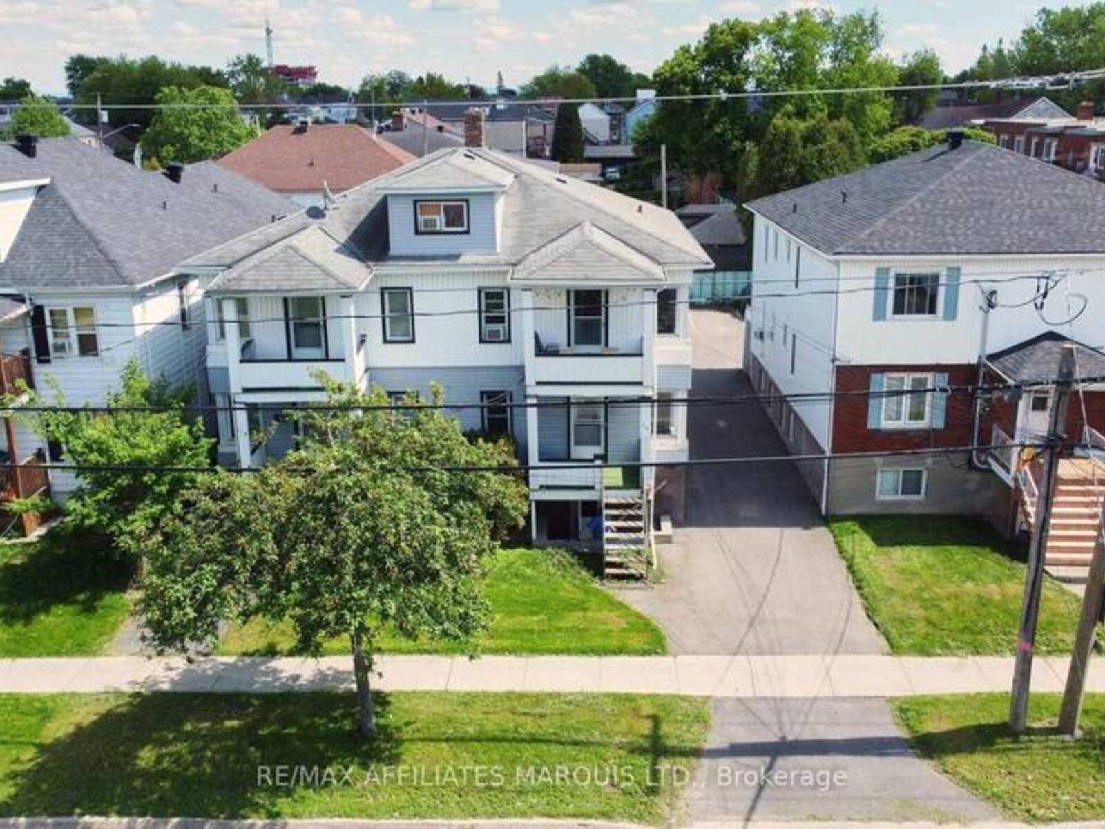 909/911 SECOND STREET E, Cornwall, Ontario K6H 2A7