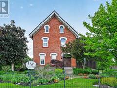 105 5TH STREET E Cornwall Ontario, K6H 2L6