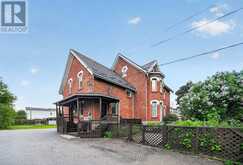 105 5TH STREET E | Cornwall Ontario | Slide Image Forty-five