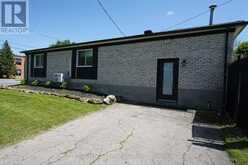 616 SURGENOR STREET W | Cornwall Ontario | Slide Image Three