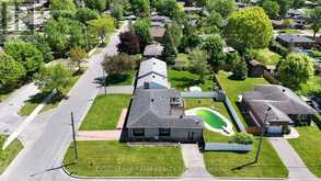 616 SURGENOR STREET W | Cornwall Ontario | Slide Image Eight