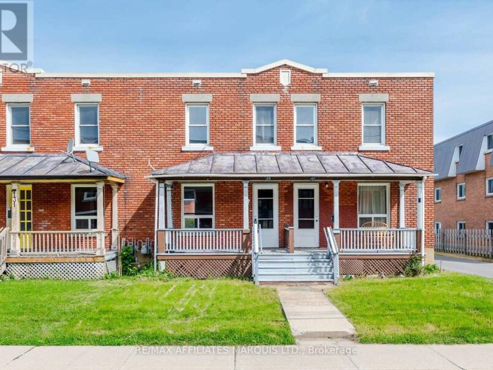 129 FIRST STREET W, Cornwall, Ontario K6J 1C2
