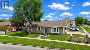 1101 MCCONNELL AVENUE | Cornwall Ontario | Slide Image Two