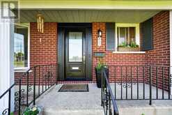 821 HALDIMAND CRESCENT | Cornwall Ontario | Slide Image Three