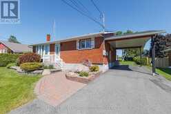 63 KINCARDINE STREET W | Alexandria Ontario | Slide Image Two