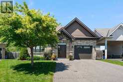 2207 HERON COURT | Cornwall Ontario | Slide Image Two