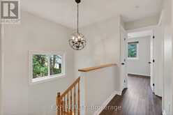 11 BOULDER WAY | Ottawa Ontario | Slide Image Eight
