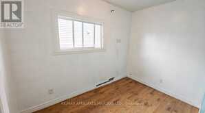 334 PRINCE ARTHUR STREET | Cornwall Ontario | Slide Image Nine