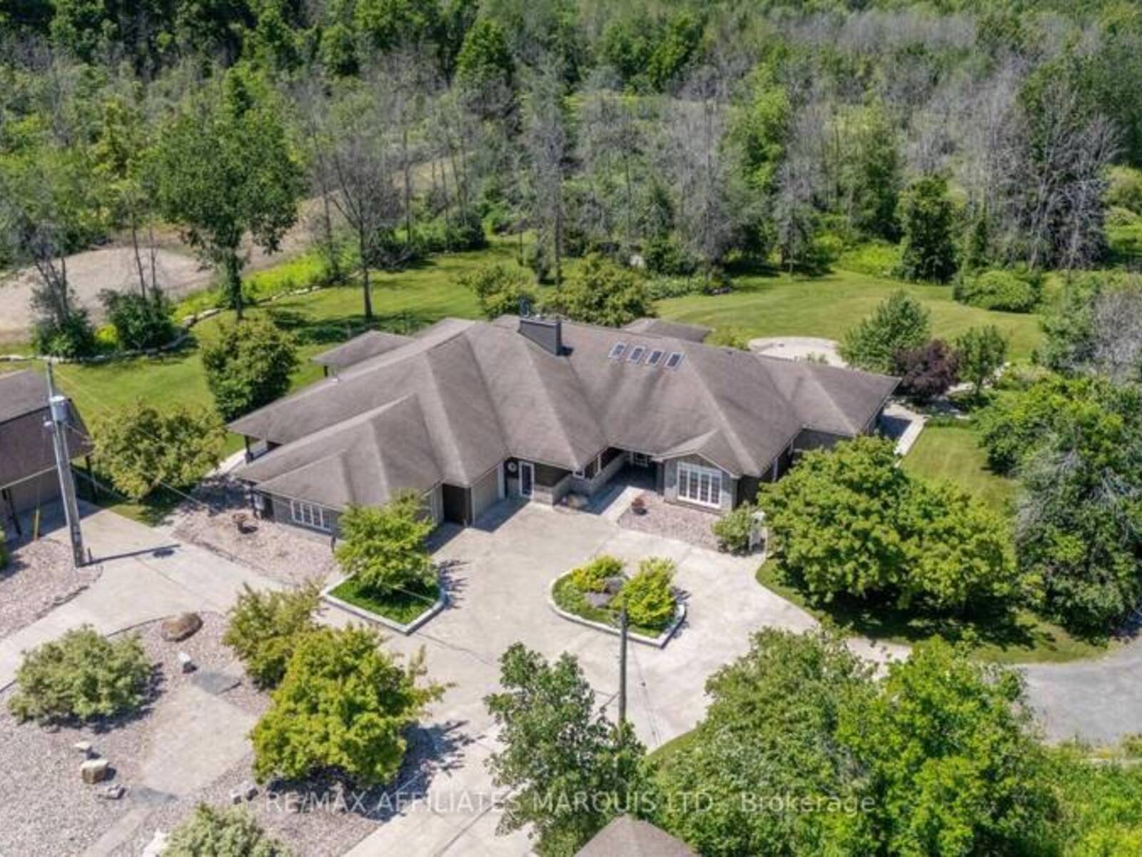 16401 COUNTY RD 2, Long Sault, Ontario K0C 1P0