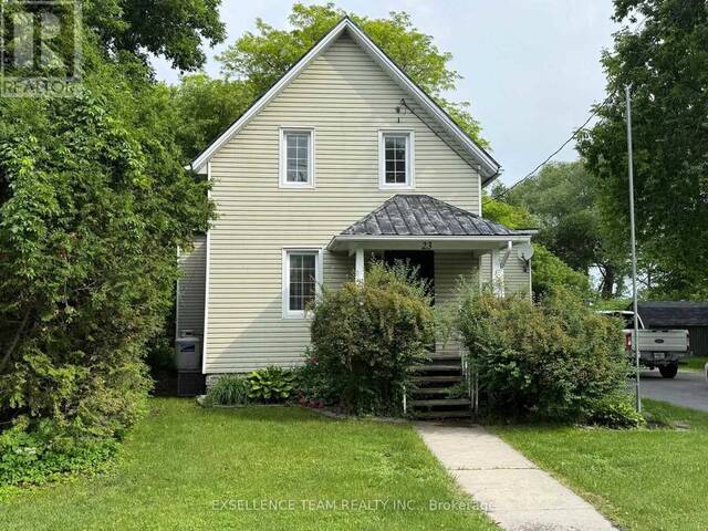 23 MECHANIC STREET E North Glengarry Ontario, K0C 1T0 - 3 Bedrooms Home For Sale