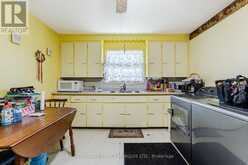 122 NEW STREET | Cornwall Ontario | Slide Image Thirty-four