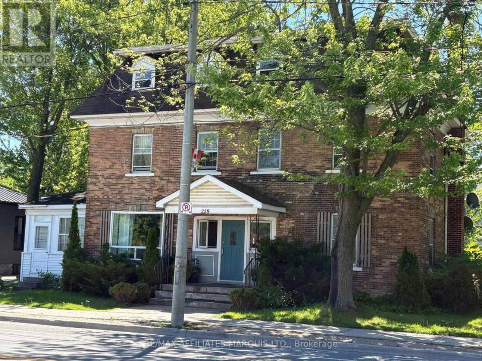 228 SECOND STREET W, Cornwall, Ontario K6H 1G7